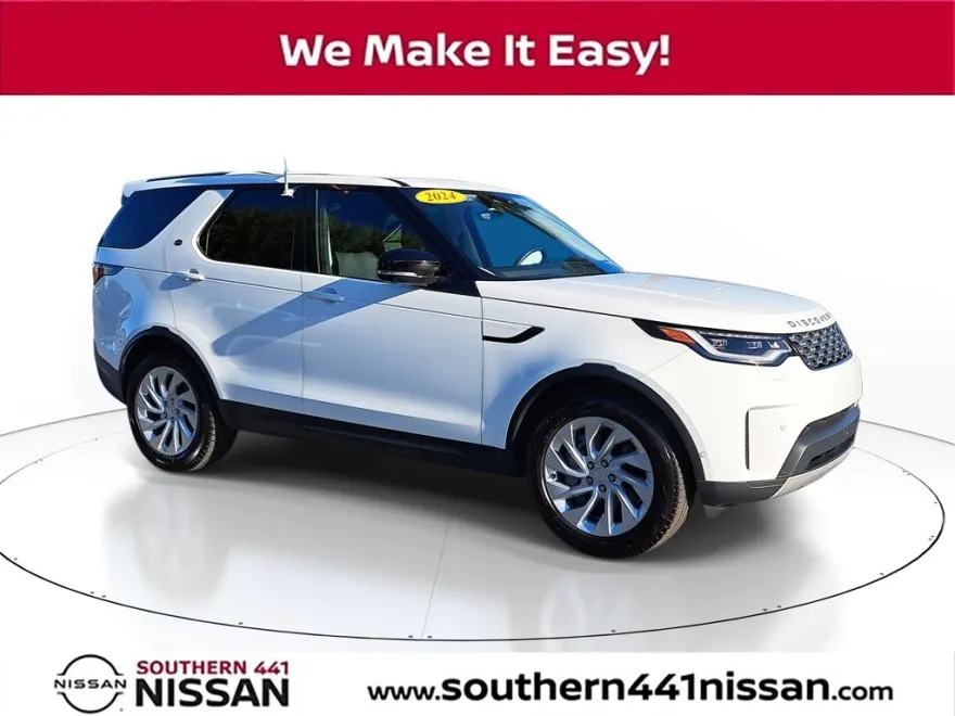 2024 Land Rover Discovery S photo 1