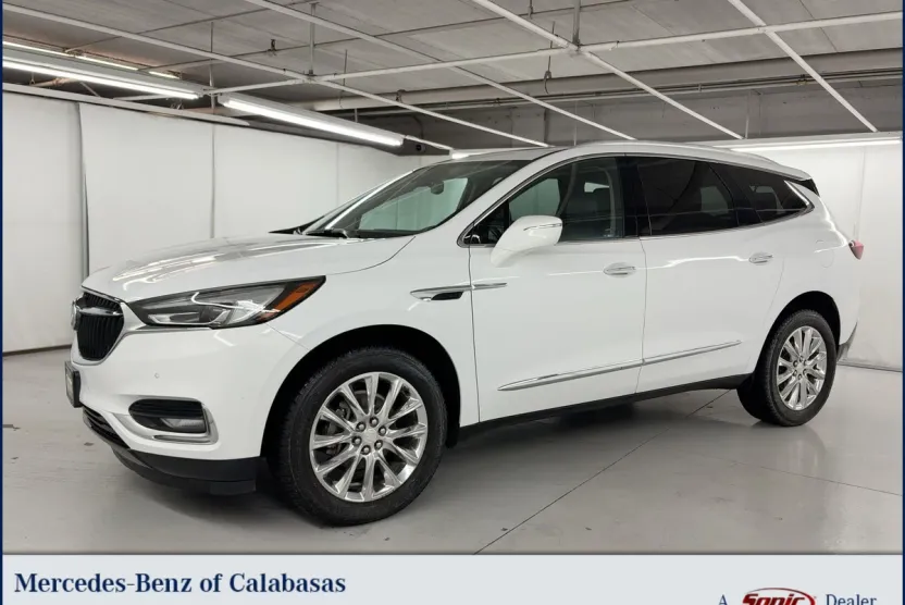 2018 Buick Enclave Premium photo 1
