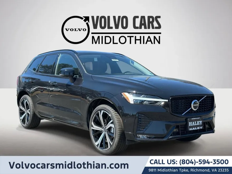 2025 Volvo XC60 B5 photo 1