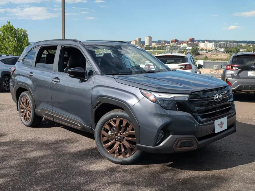 2025 Subaru Forester Sport photo 1