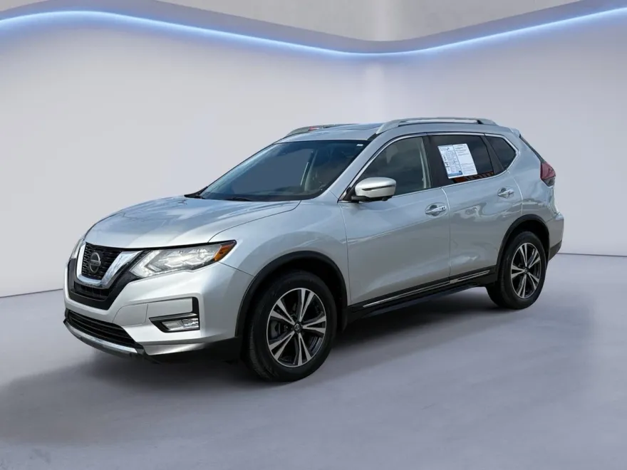 2018 Nissan Rogue SL photo 1