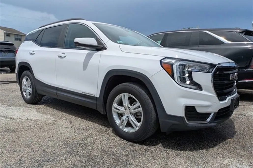 2022 Gmc Terrain SLE photo 1