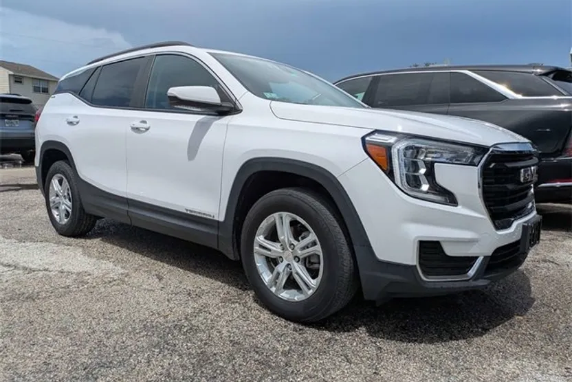 2022 Gmc Terrain SLE photo 1
