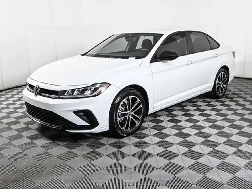 2025 Volkswagen Jetta 1.5T Sport photo 1