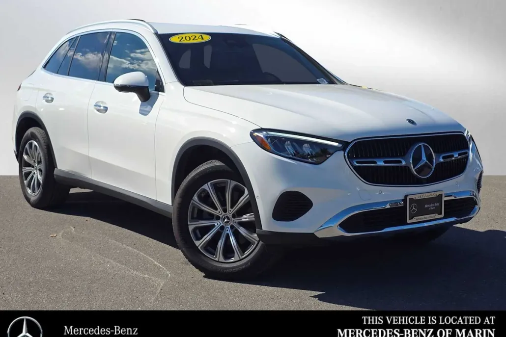 2024 Mercedes Benz GLC 300 photo 1