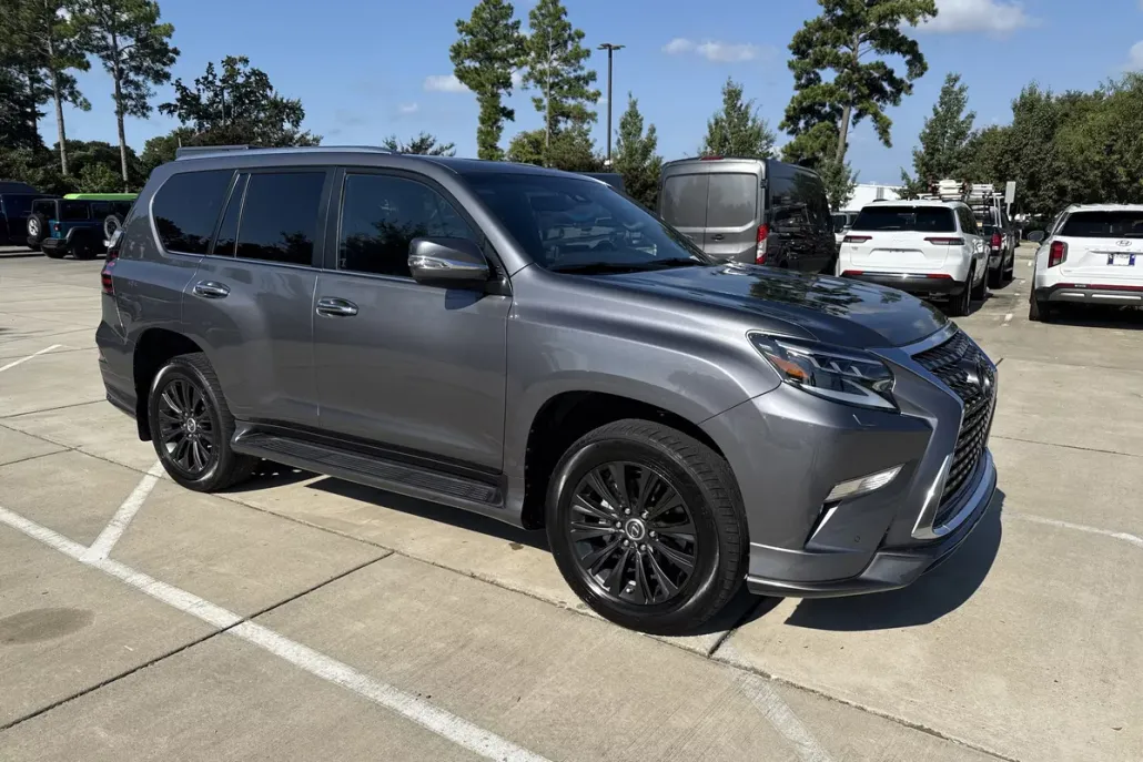 2023 Lexus GX 460 Premium photo 1