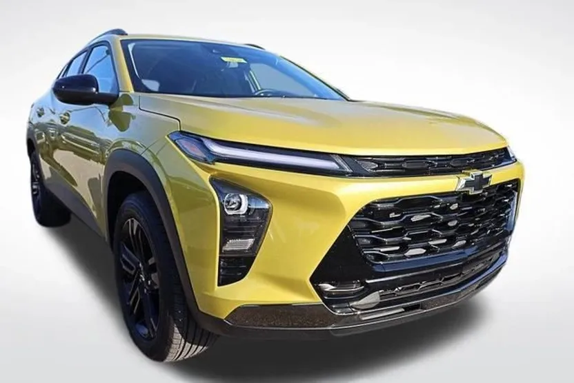 2025 Chevrolet Trax ACTIV photo 1