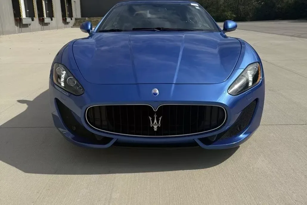2015 Maserati Granturismo Sport photo 1