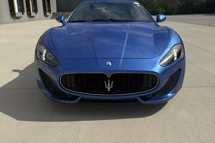 2015 Maserati Granturismo Sport photo 1