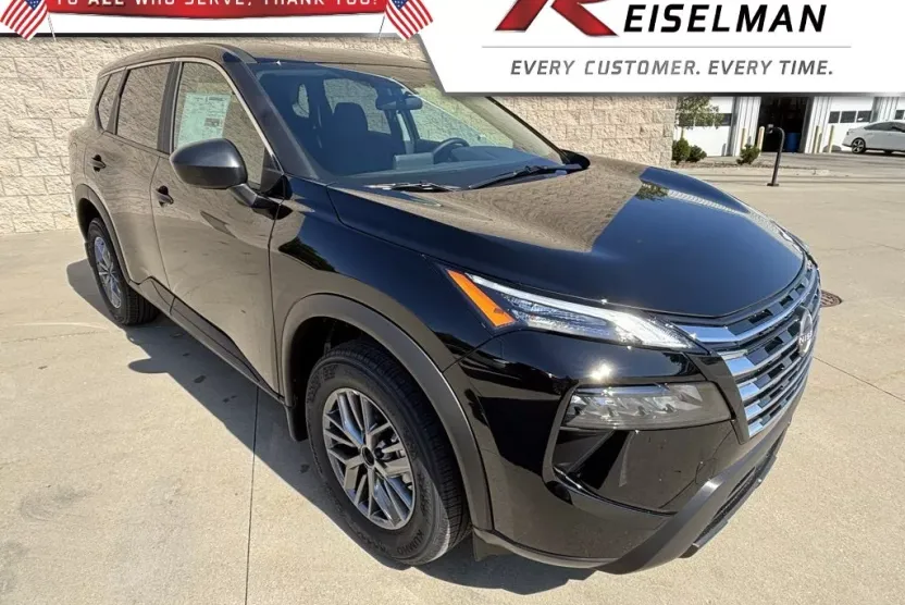 2026 Nissan Rogue S photo 1