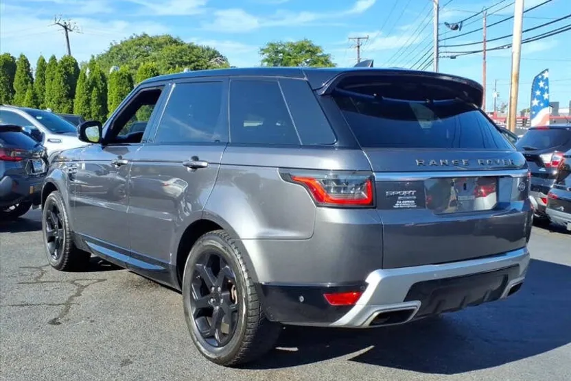 2019 Land Rover Range Rover Sport HSE photo 1