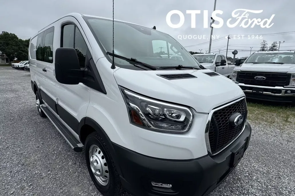 2023 Ford Transit photo 1