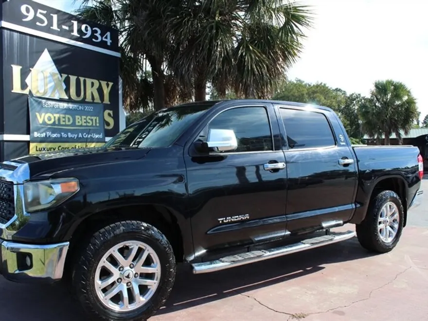 2018 Toyota Tundra SR5 photo 1
