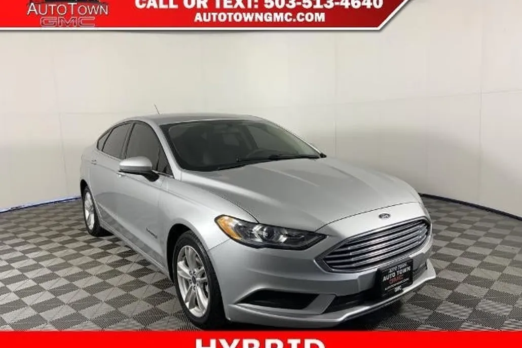 2018 Ford Fusion S Hybrid photo 1