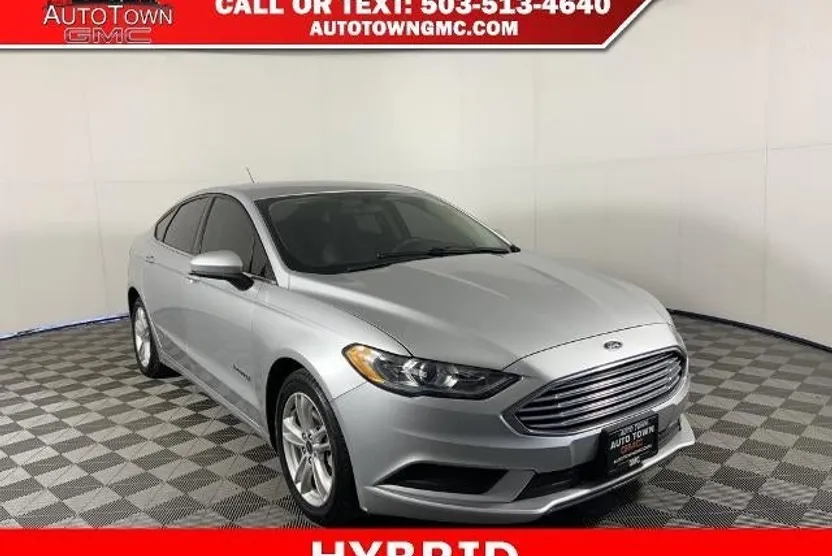 2018 Ford Fusion S Hybrid photo 1