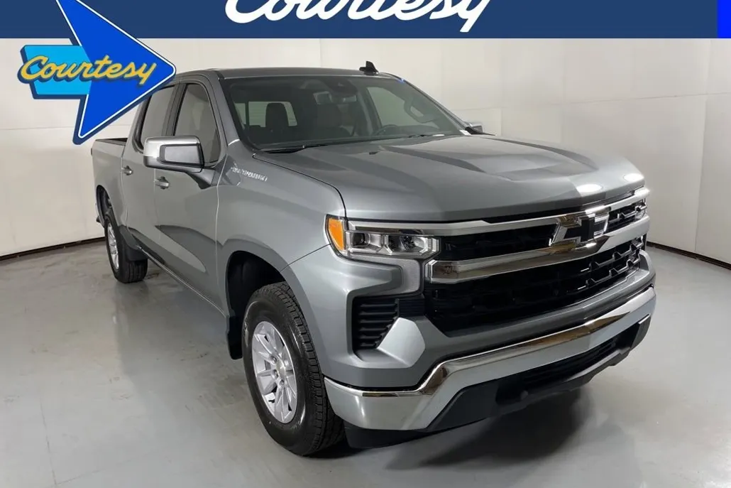 2026 Chevrolet Silverado 1500 LT photo 1