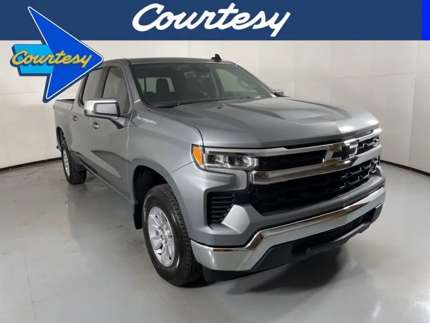 2026 Chevrolet Silverado 1500 LT photo 1