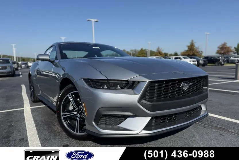 2025 Ford Mustang EcoBoost photo 1