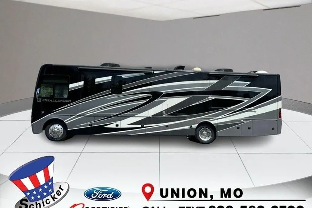 2021 Ford Motorhome Chassis photo 1