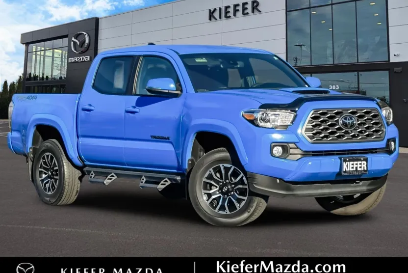 2020 Toyota Tacoma TRD Sport photo 1