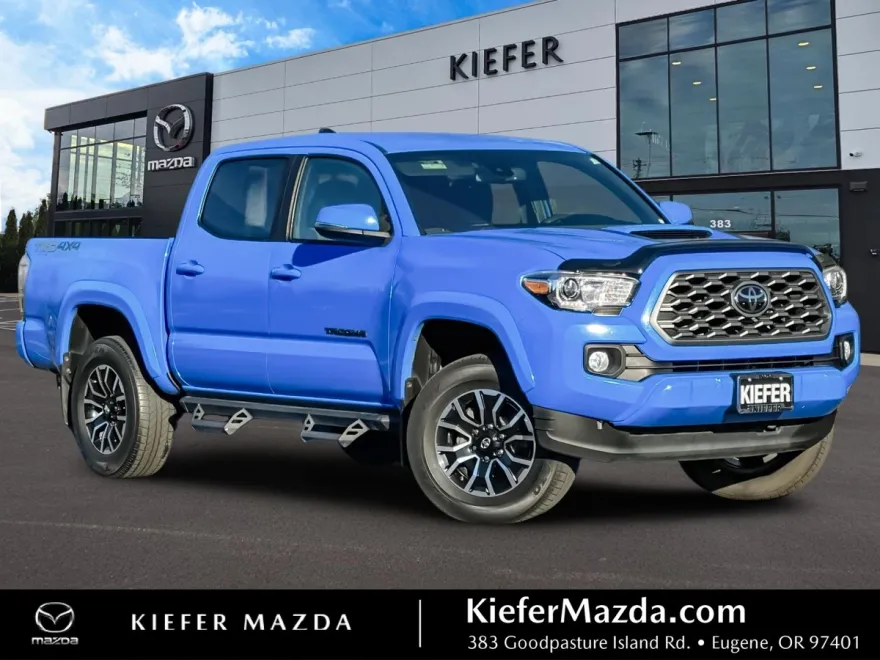 2020 Toyota Tacoma TRD Sport photo 1