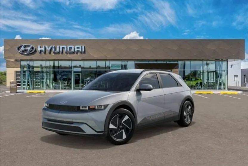 2025 Hyundai Ioniq 5 SEL photo 1