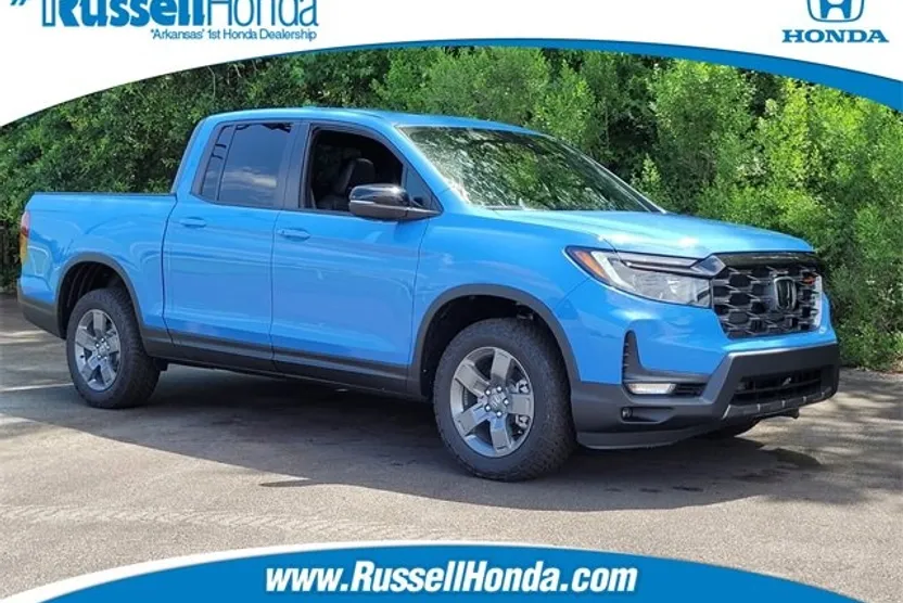 2025 Honda Ridgeline TrailSport photo 1
