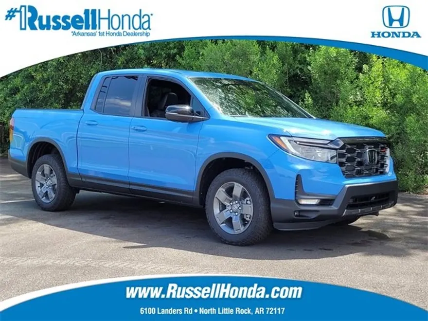 2025 Honda Ridgeline TrailSport photo 1