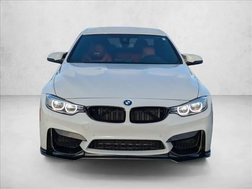 2015 Bmw M4 Convertible photo 1