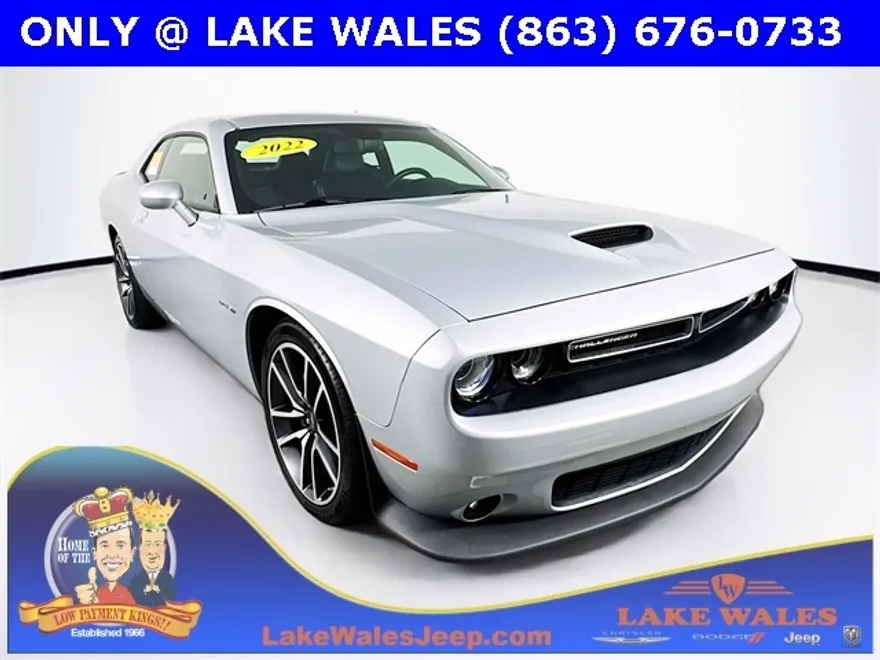 2022 Dodge Challenger R/T photo 1