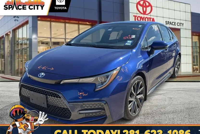 2021 Toyota Corolla SE photo 1