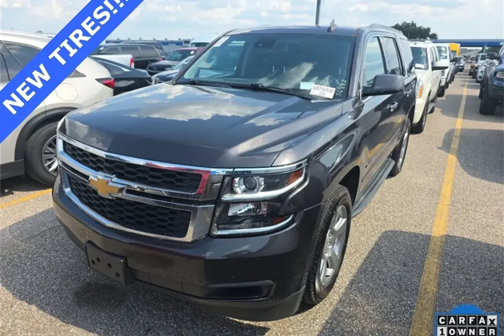 2018 Chevrolet Tahoe LT photo 1