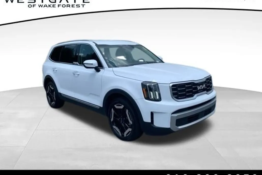 2023 Kia Telluride S photo 1