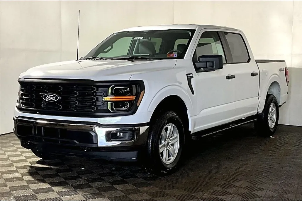 2025 Ford F-150 XL photo 1