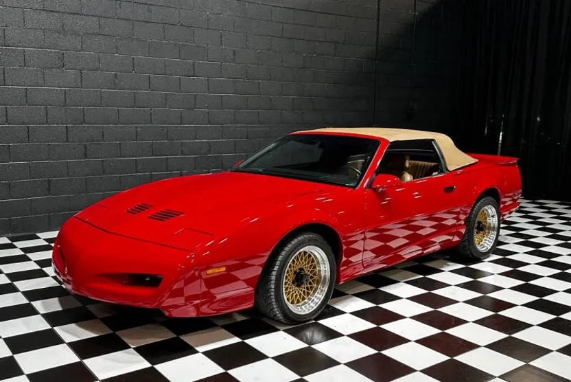 1991 Pontiac Firebird TRANS AM photo 1