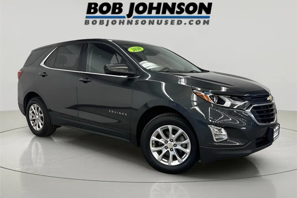 2020 Chevrolet Equinox LT photo 1