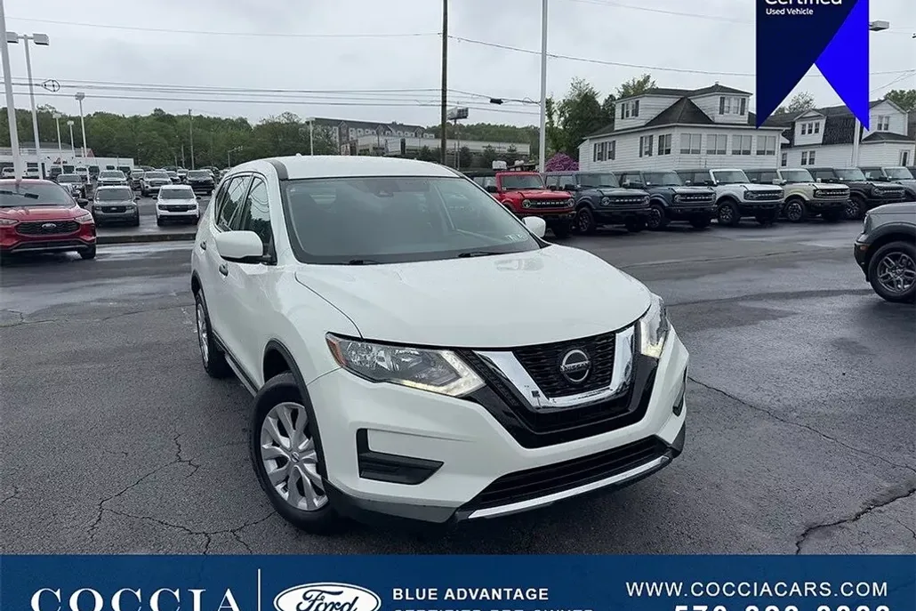 2020 Nissan Rogue S photo 1