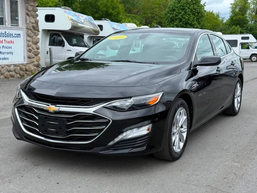 2020 Chevrolet Malibu 1LT photo 1