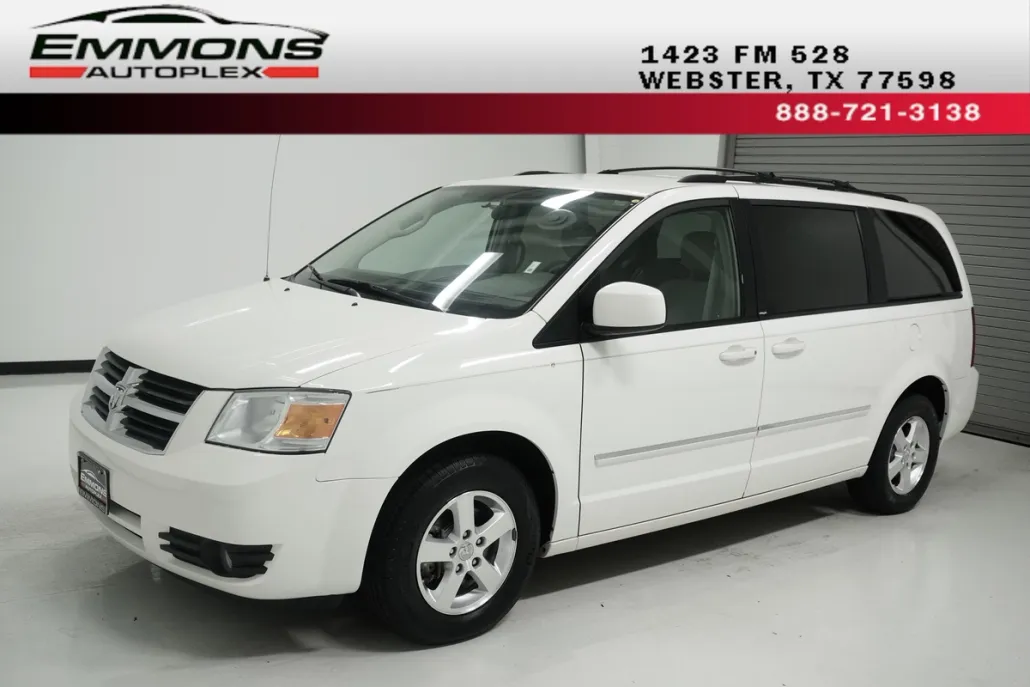 2008 Dodge Grand Caravan SXT photo 1