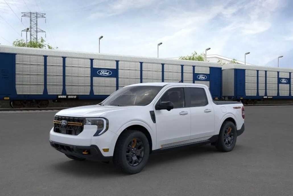 2025 Ford Maverick Tremor photo 1