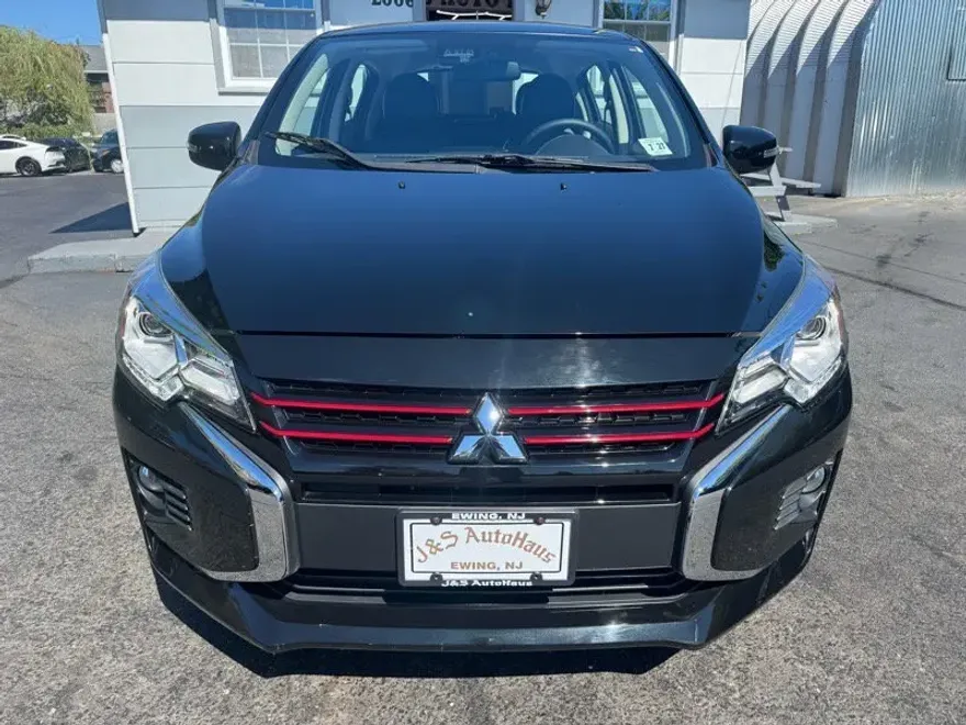 2022 Mitsubishi Mirage SE photo 1