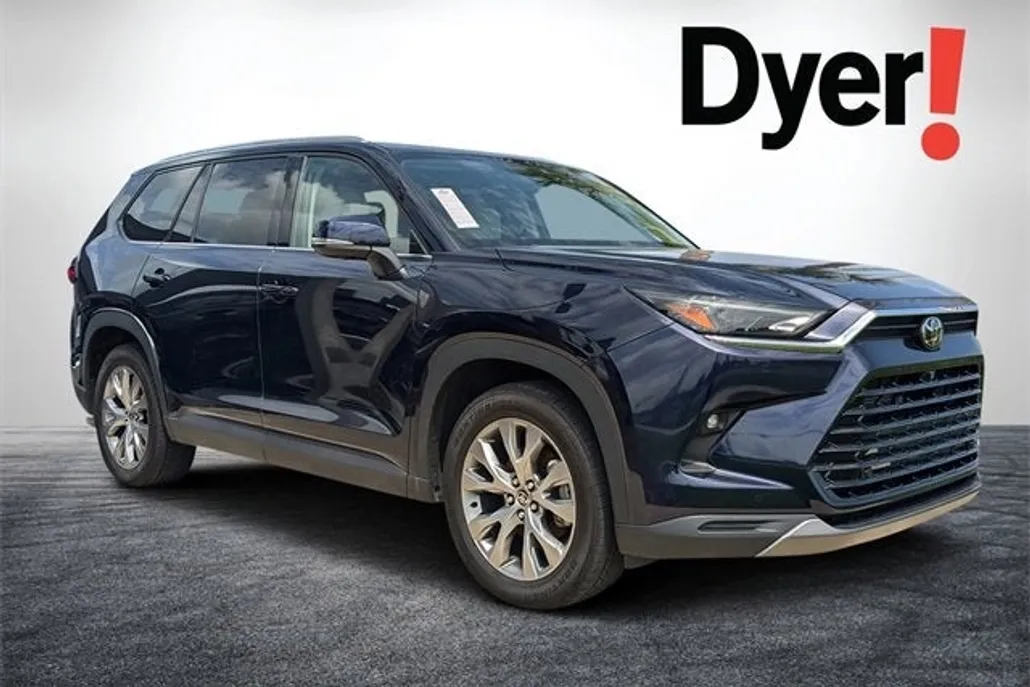 2024 Toyota Highlander Hybrid Base photo 1