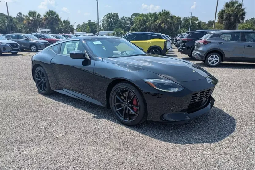 2025 Nissan Z Performance photo 1