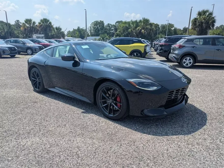 2025 Nissan Z Performance photo 1