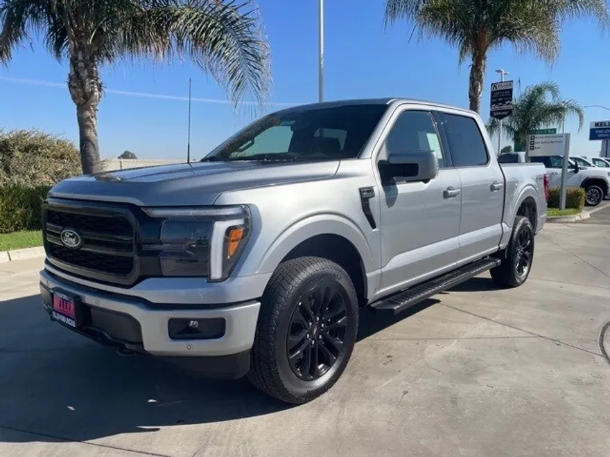2025 Ford F-150 Lariat photo 1