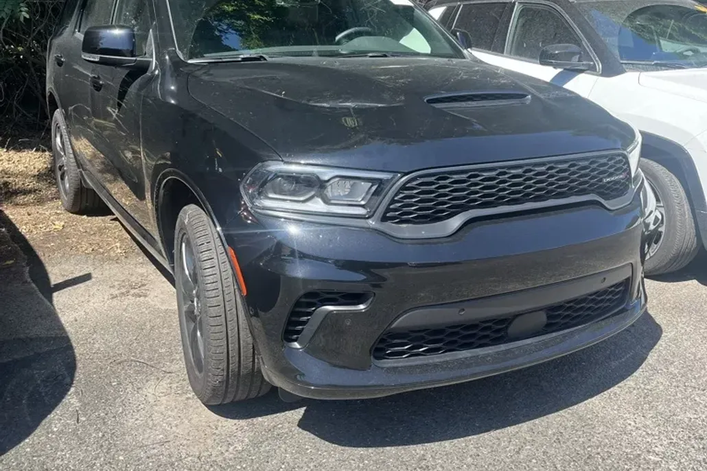 2024 Dodge Durango GT Premium photo 1