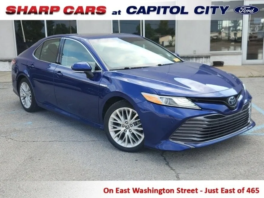 2018 Toyota Camry Hybrid XLE photo 1