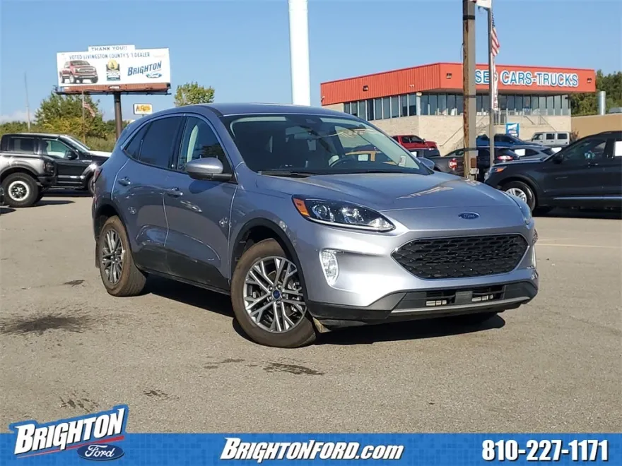 2022 Ford Escape SEL photo 1