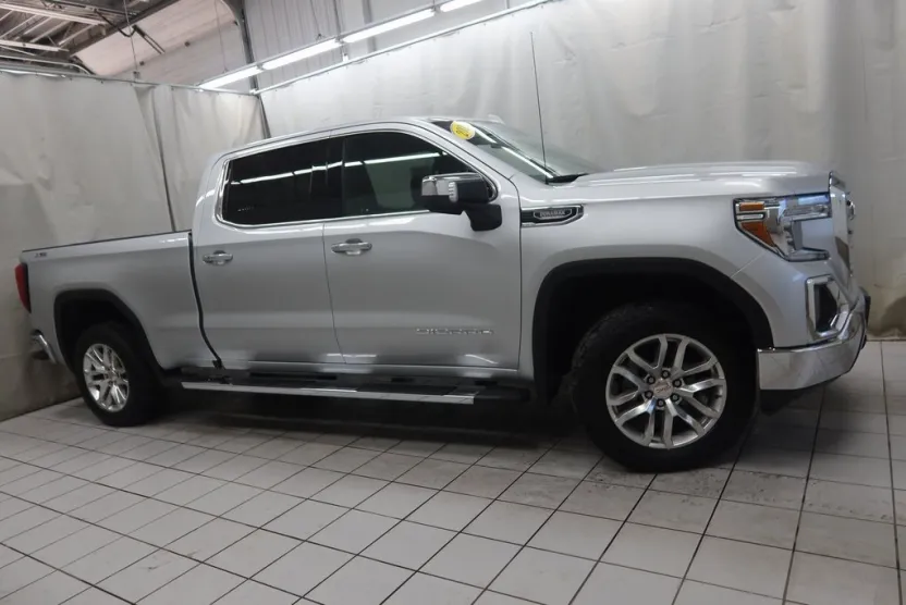 2021 Gmc Sierra 1500 SLT photo 1