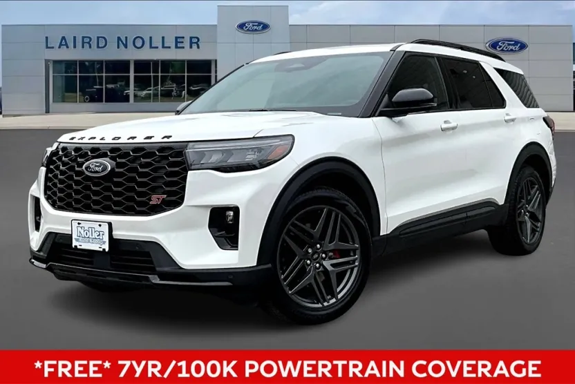 2025 Ford Explorer ST photo 1
